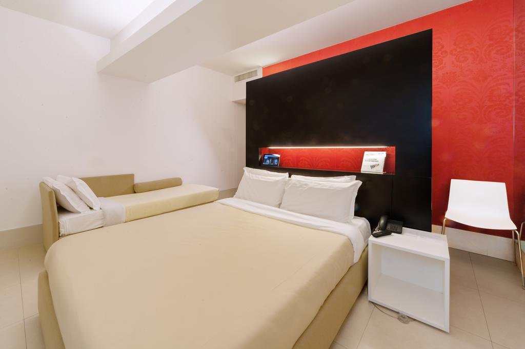 Savoy Hotel Parma Esterno foto