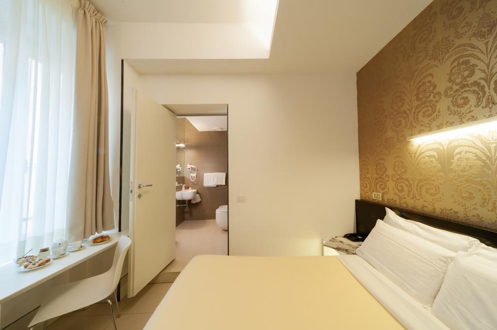 Savoy Hotel Parma Esterno foto