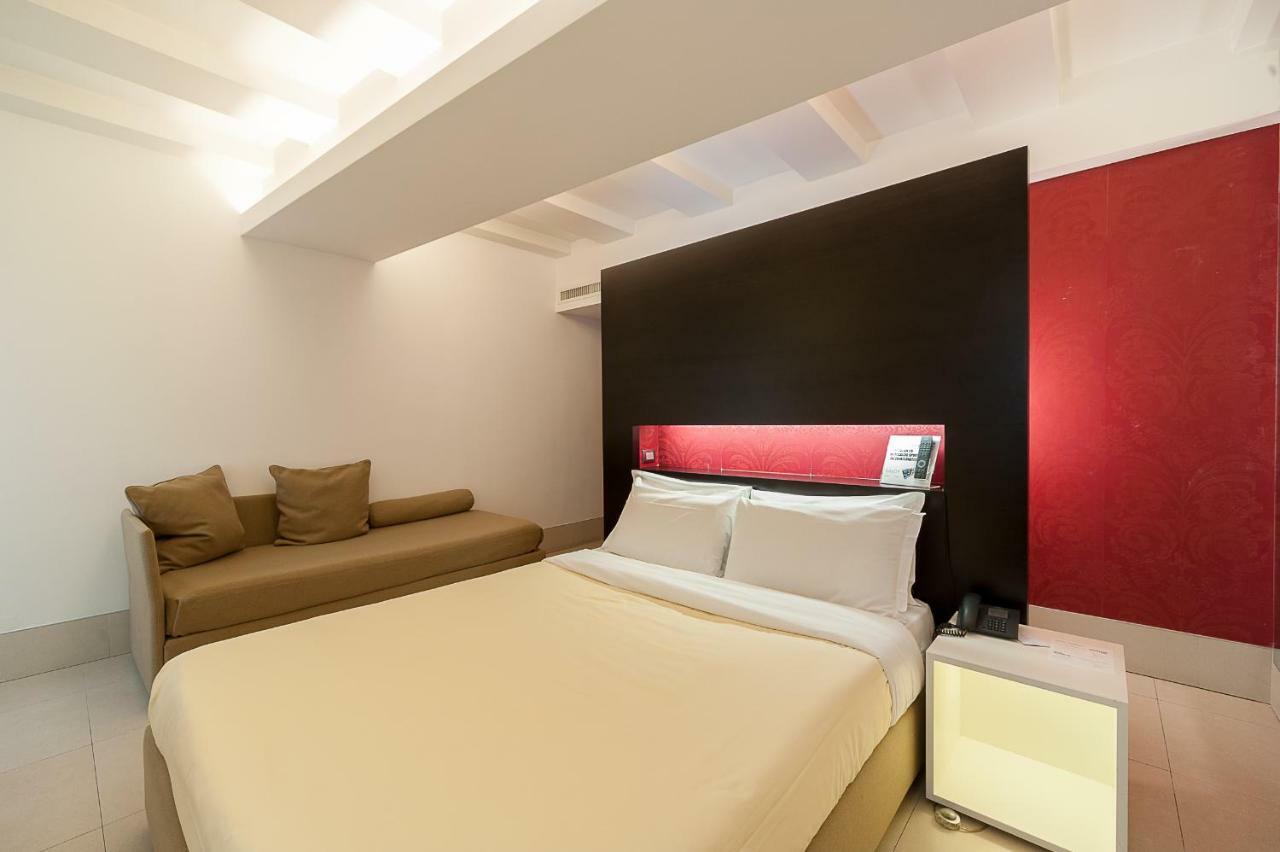 Savoy Hotel Parma Esterno foto